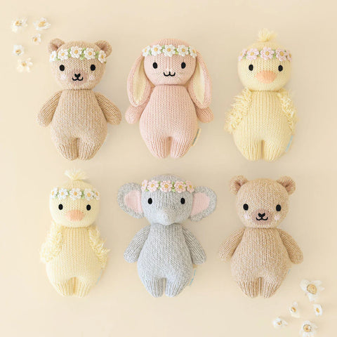 Baby honey bear (ivory floral) - Cuddle & Kind