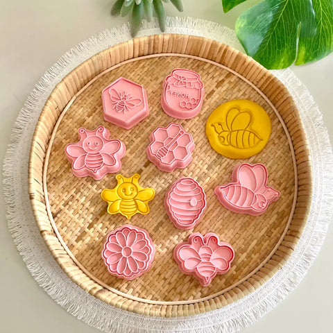 Bees - Cutters & Stamps Set - Wild Dough