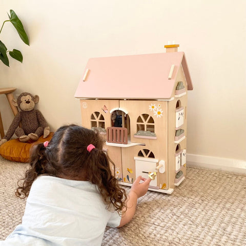 Flower Cottage Dolls House with Starter Furniture Set - Speedy Monkey