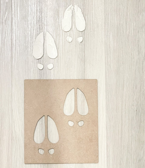 Reindeer Footprint Stencil - Luma Light