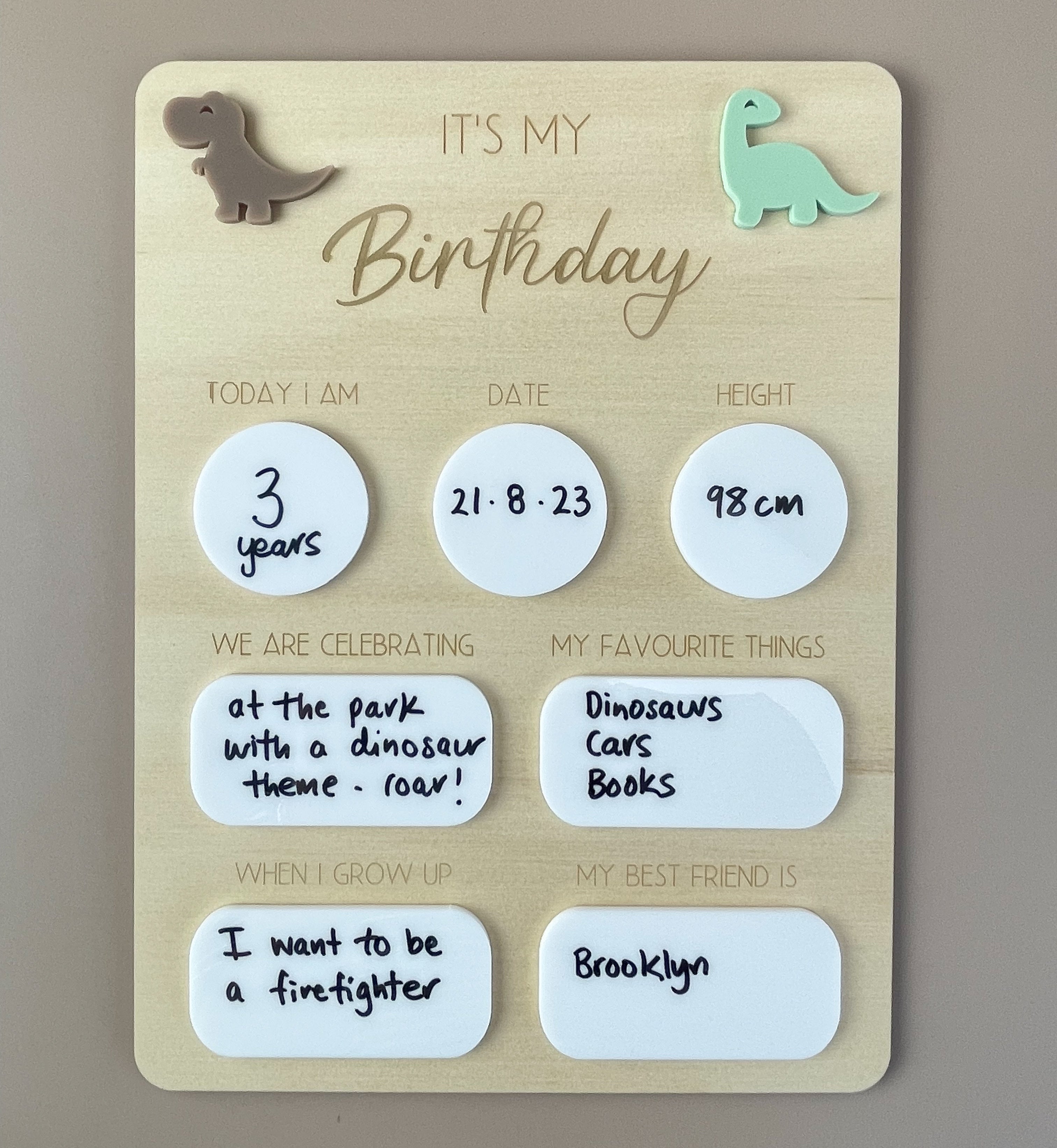 Birthday Board - It's my Birthday - Dinosaurs - Luma Light