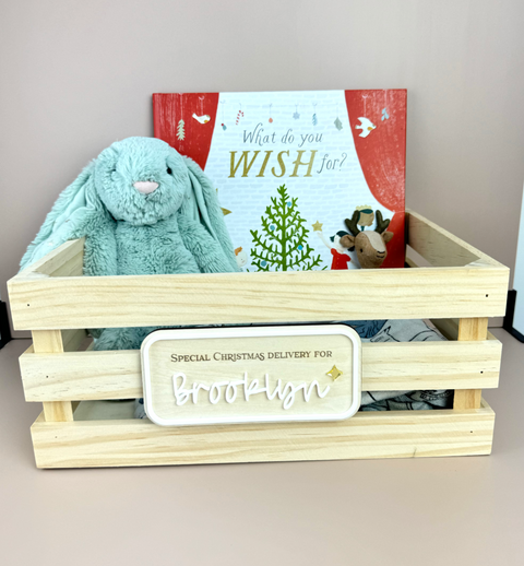 Custom Christmas Crate Plaque - Personalised crate sign Xmas - Christmas Hamper Box - Luma Light