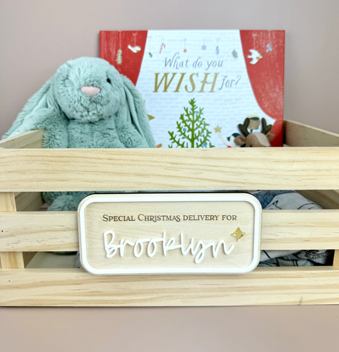 Custom Christmas Crate Plaque - Personalised crate sign Xmas - Christmas Hamper Box - Luma Light