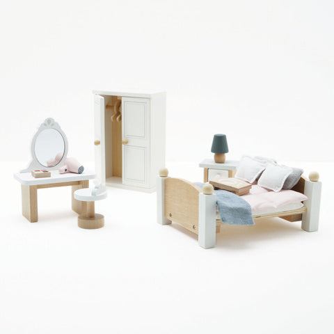 Daisylane Master Bedroom Doll Furniture - Le Toy Van