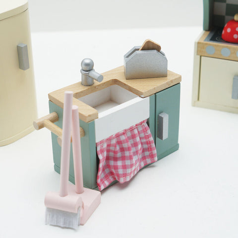 Daisylane Kitchen Doll Furniture - Le Toy Van