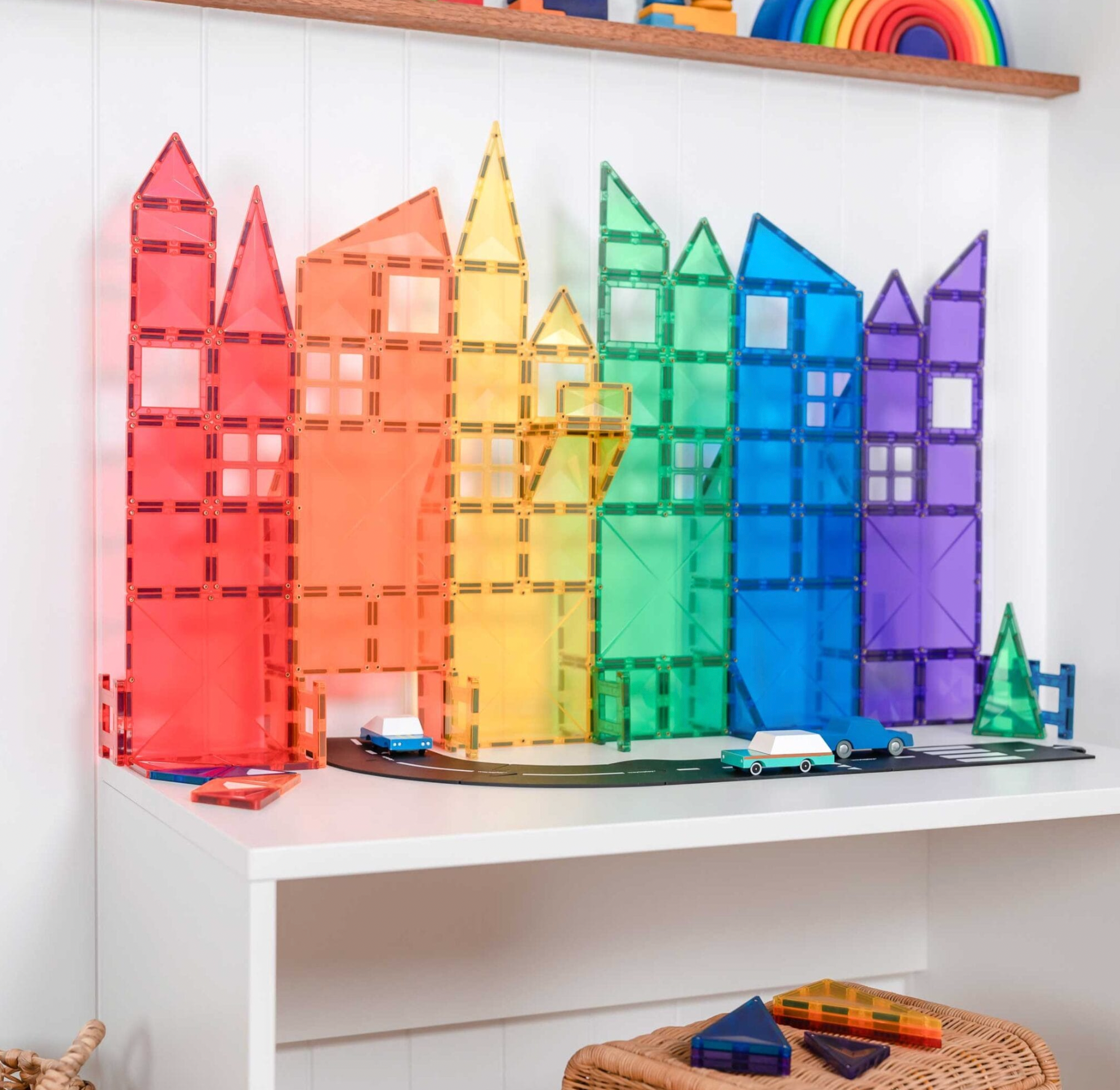 Rainbow Creative Pack - 102 pieces - Connetix Tiles