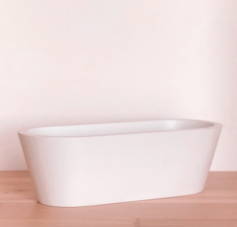 Dollhouse Oval Soaking Bath Tub | White - Macy Mae Dollhouse Designs