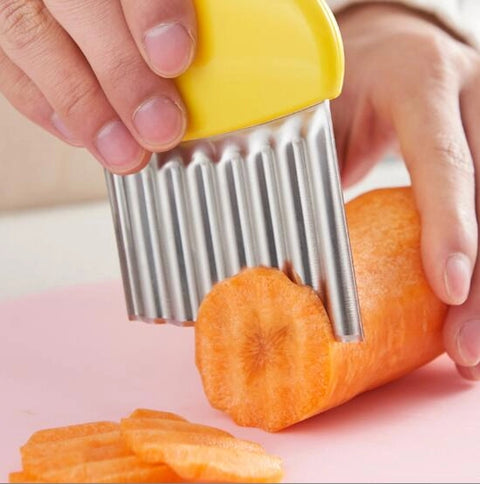 Crinkle Cutter - For Veggies & Fruit! - Mum Made Yum