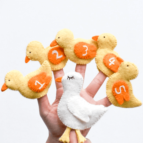 Five Little Ducks - Finger Puppet Set - Tara's Treasures