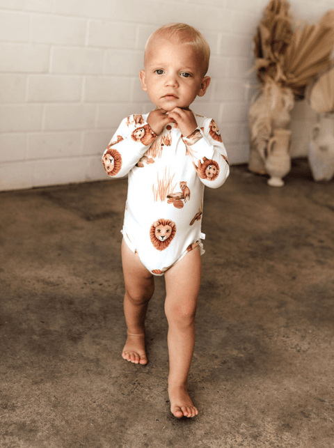 Lion Long Sleeve Bodysuit - Snuggle Hunny DISCOUNTED