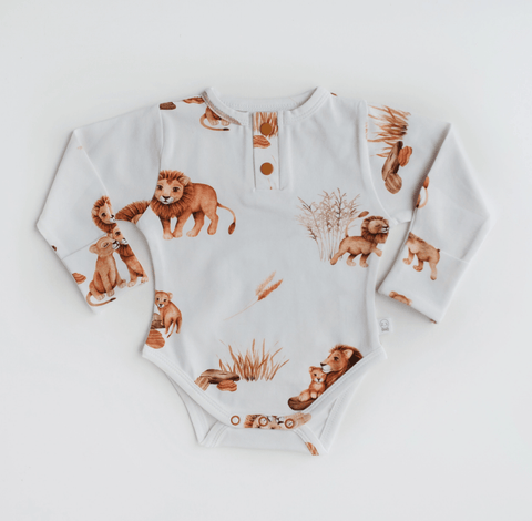 Lion Long Sleeve Bodysuit - Snuggle Hunny DISCOUNTED