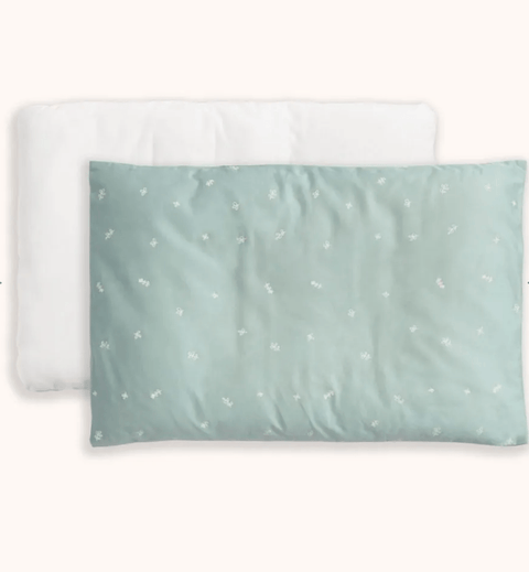 8 Best Non Toxic Nursing Pillows Made Of Organic Materials • Sustainably  Kind Living