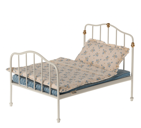 Vintage Bed for Larger Mice - Blue Bedding - Maileg