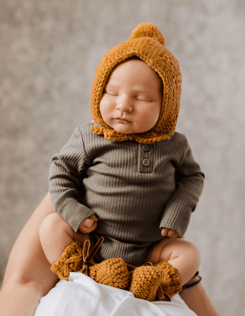 Bonnet & Booties Set - Bronze - Snuggle Hunny Kids